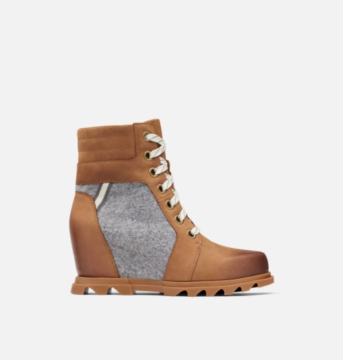 Sorel Joan Of Arctic Wedge III Lexie Bootie Støvletter med Kilehæl Dame Taffy Gum 2 | RHUIJV-210